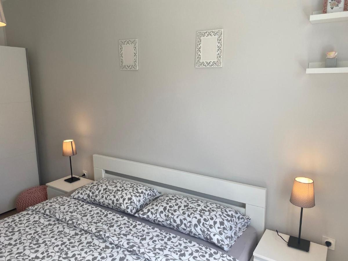 Apartman Irena 2 ドラマリ エクステリア 写真